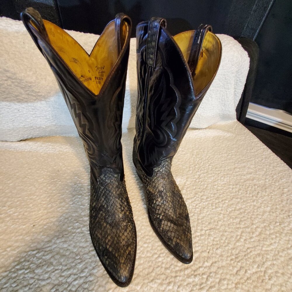 Tony Lama Canebrake Rattlesnake Boots. 9.5 D - Picture 3 of 16